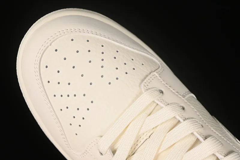 All Categories Nk SB Dunk Series Nk SB Dunk Low Low-top sneakers Supreme x Nk Dunk Low joint model-beige SB low-top casual sneakers FC1688-146